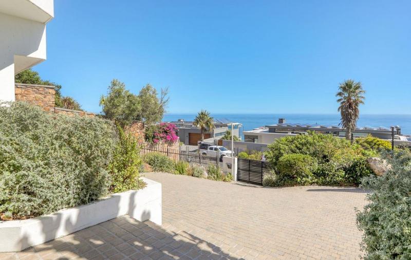 4 Bedroom Property for Sale in Camps Bay Western Cape